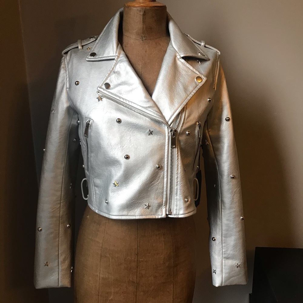 Forever 21 silver faux leather jacket star studs